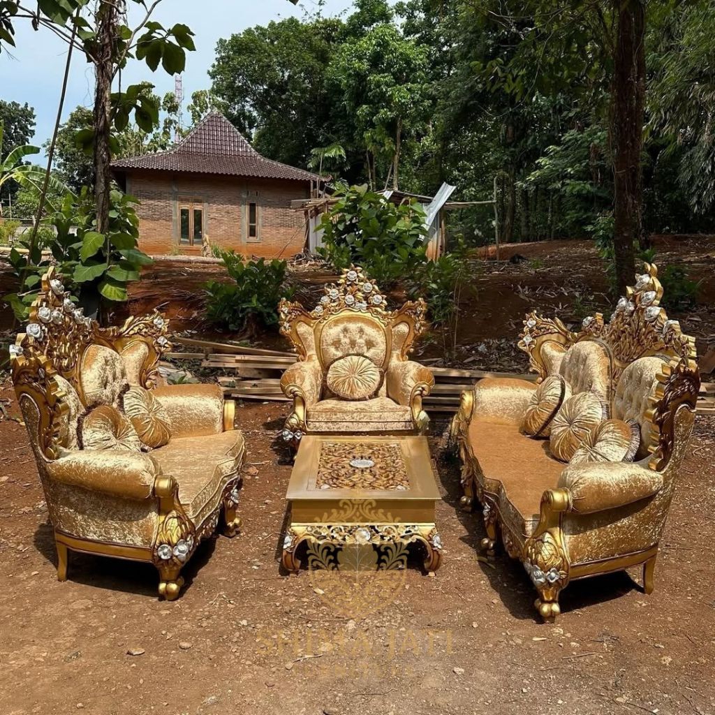 Set Kursi sofa ruang tamu sultan mewah elegan ukiran jepara