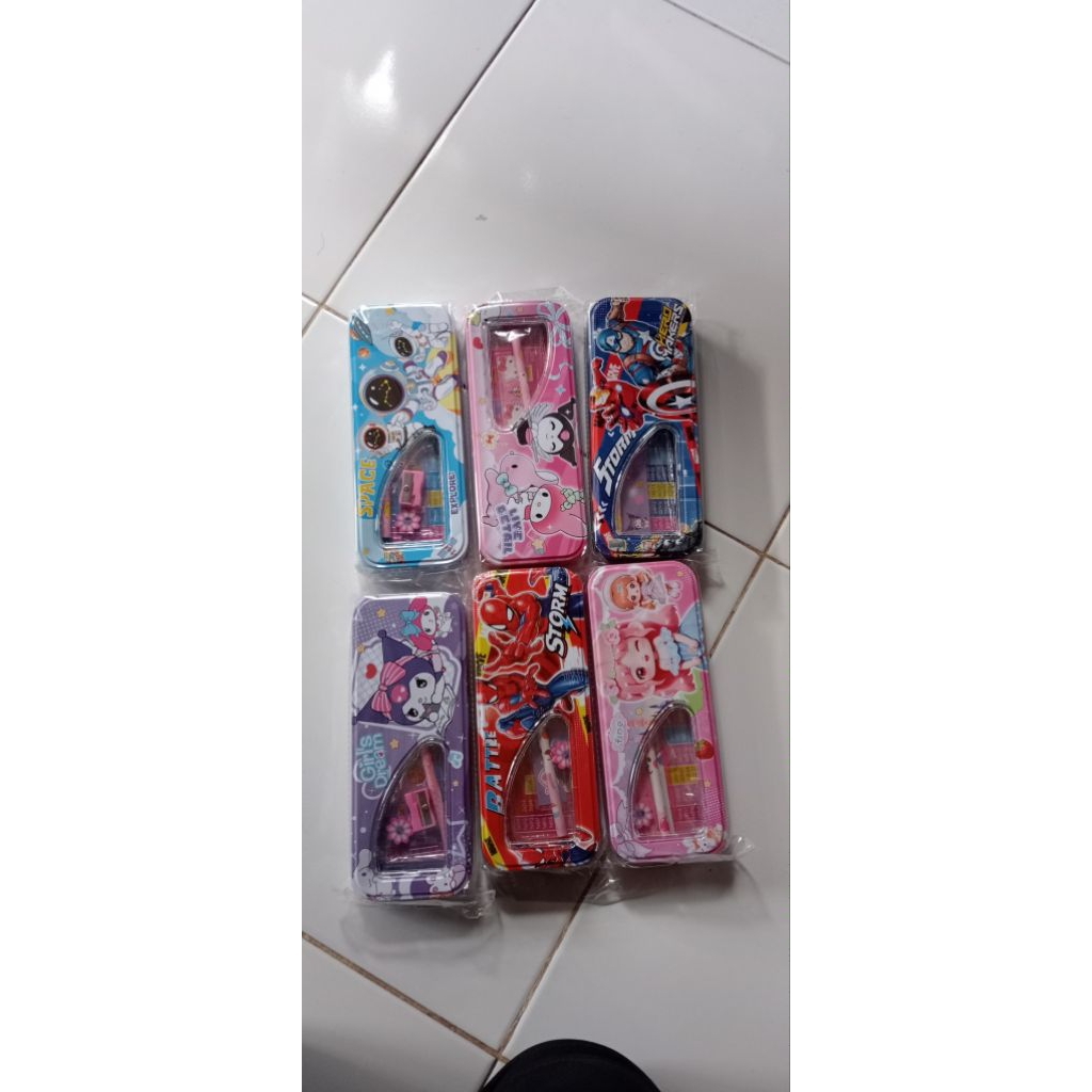 

tempat pensil bonus pensil plus rautan