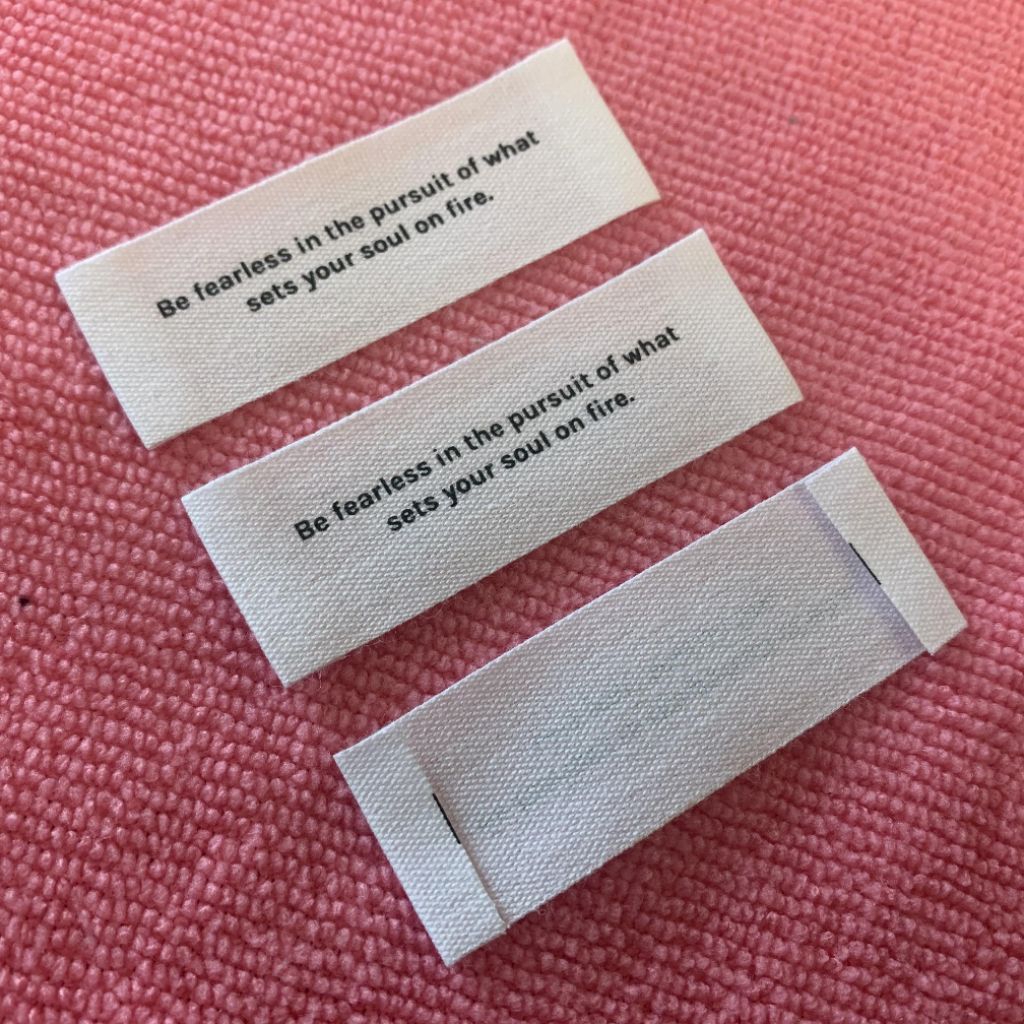 

Label Baju / Label Hijab / +Cutting