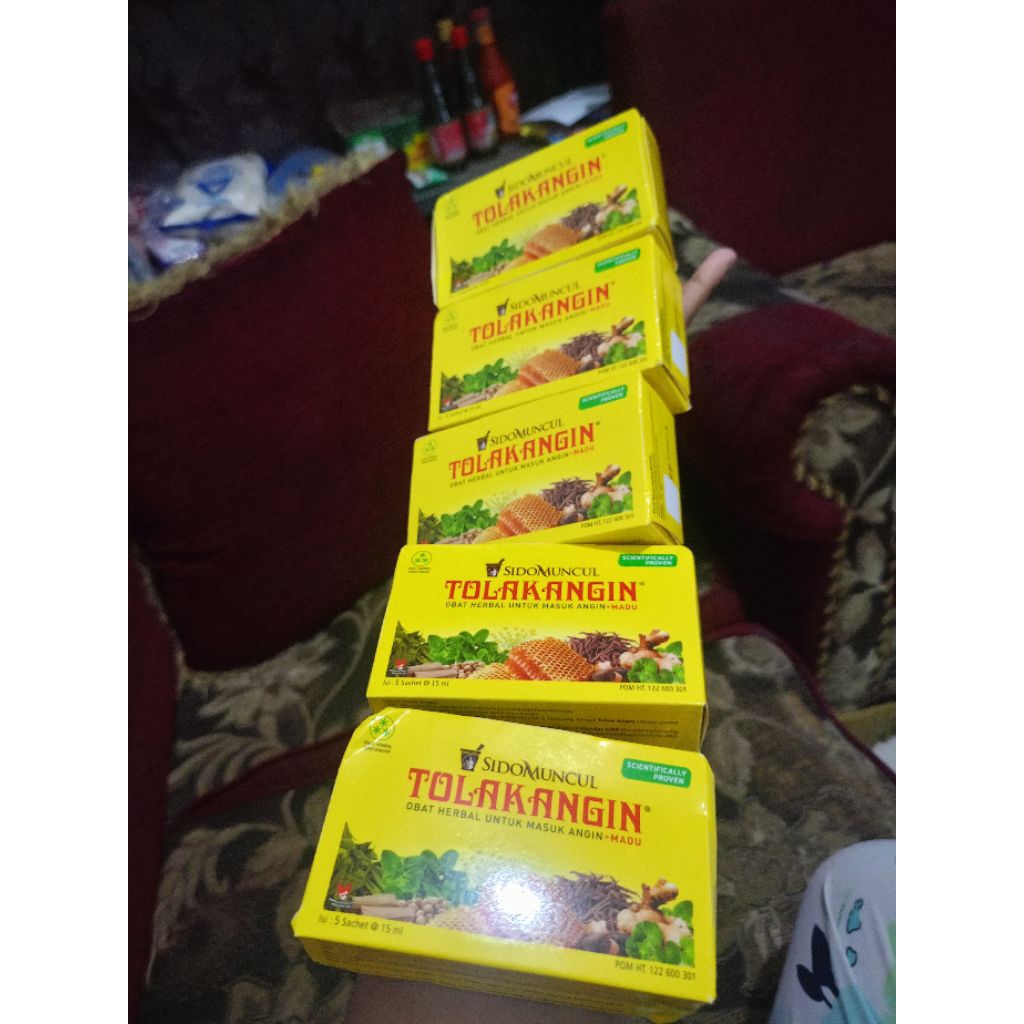 Tolak Angin plus madu sidomuncul 5sachet