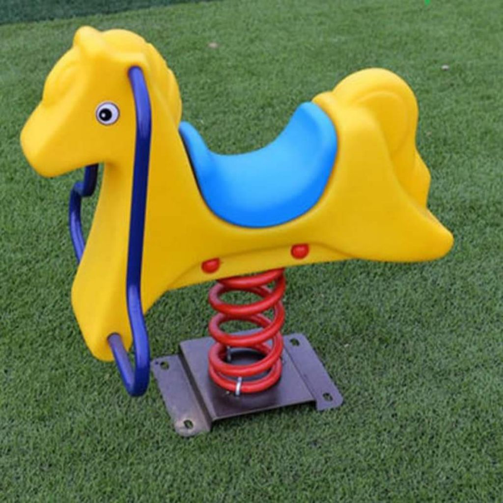 kuda-kudaan playground anak outdoor