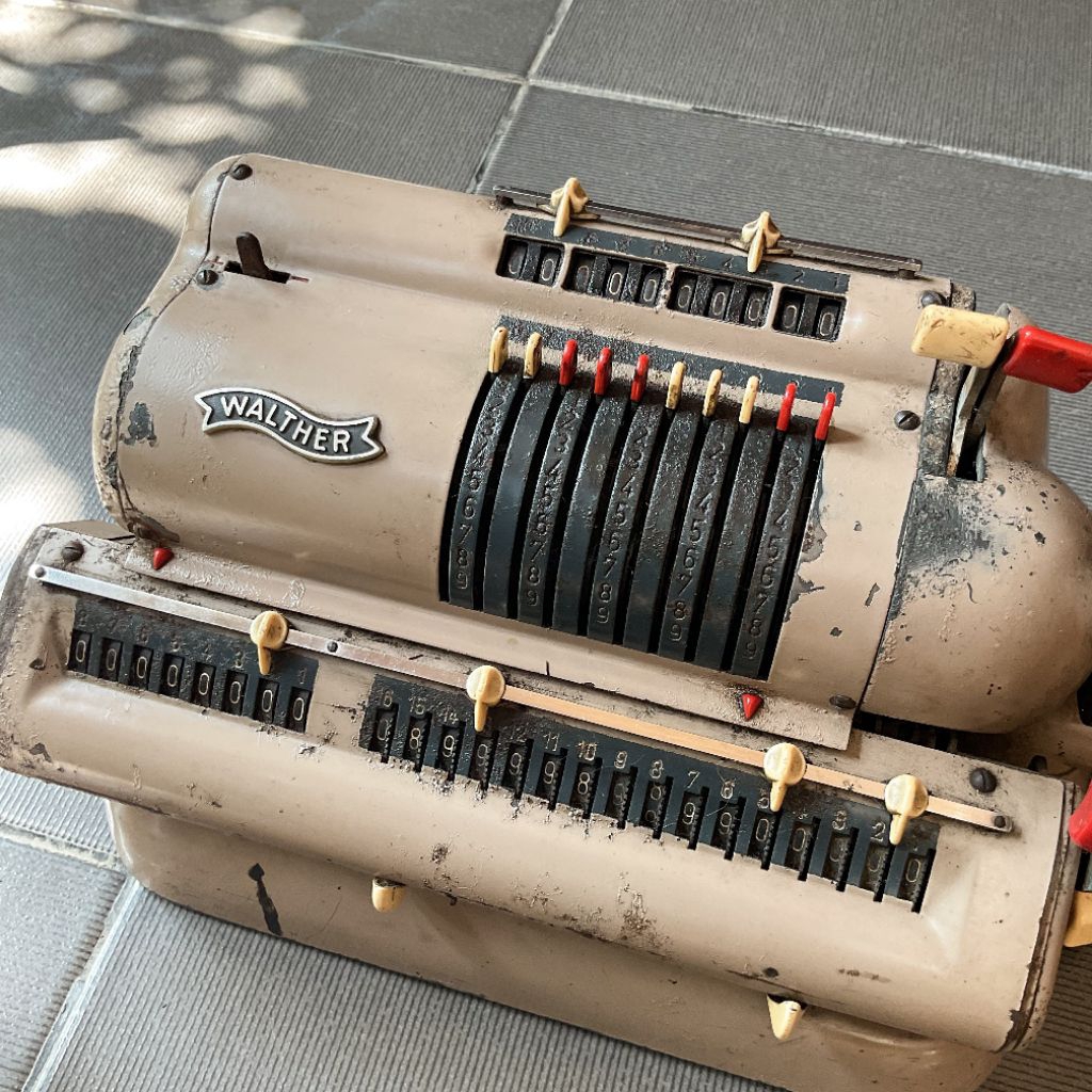 

kalkulator vintage walther jerman