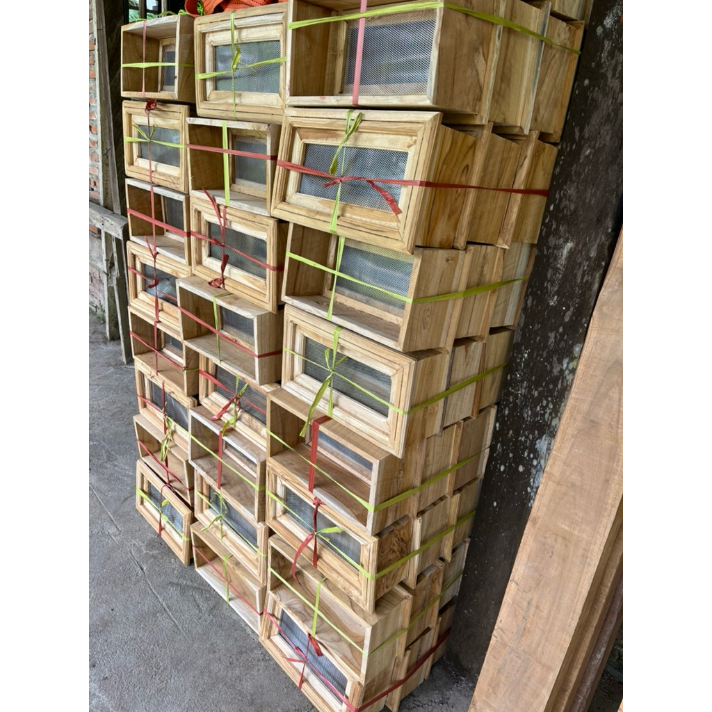 GRATIS BONUS Loster Kayu / angin-angin rumah