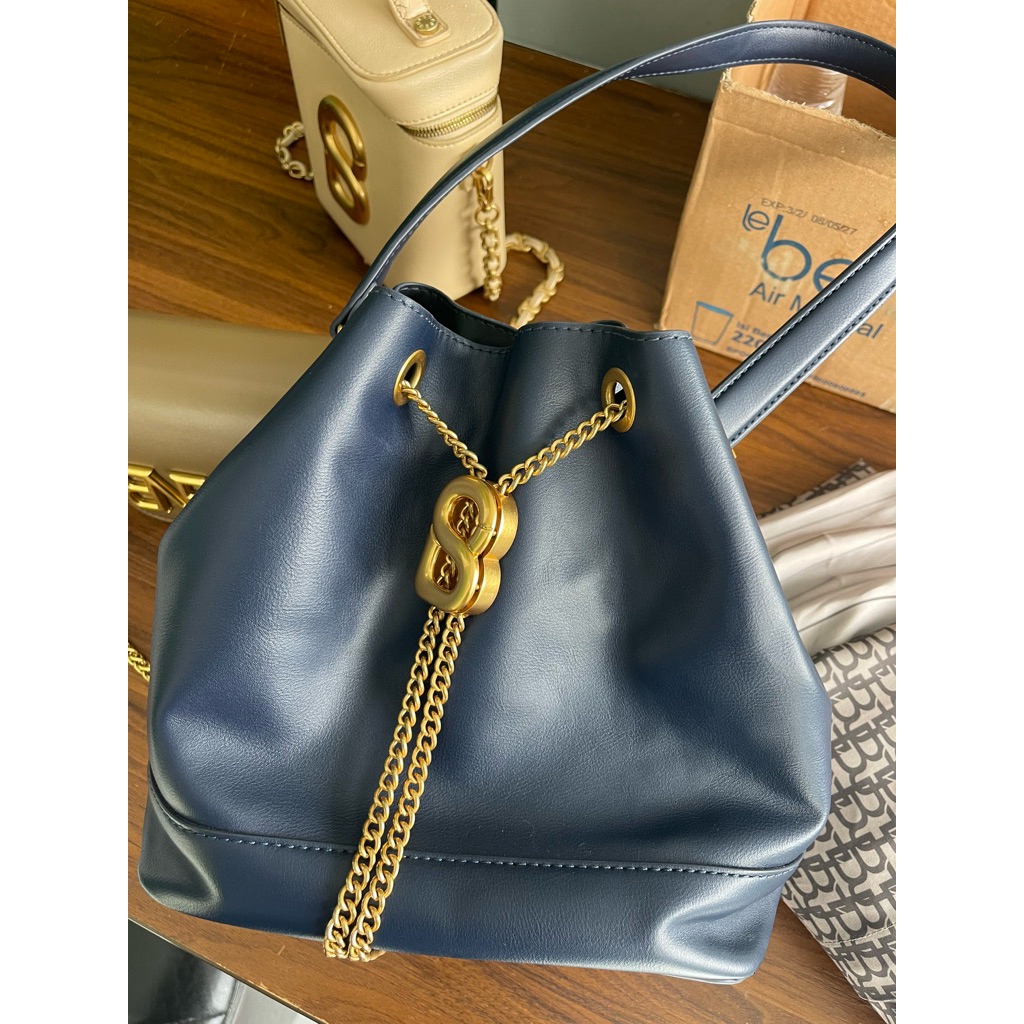myra bag navy