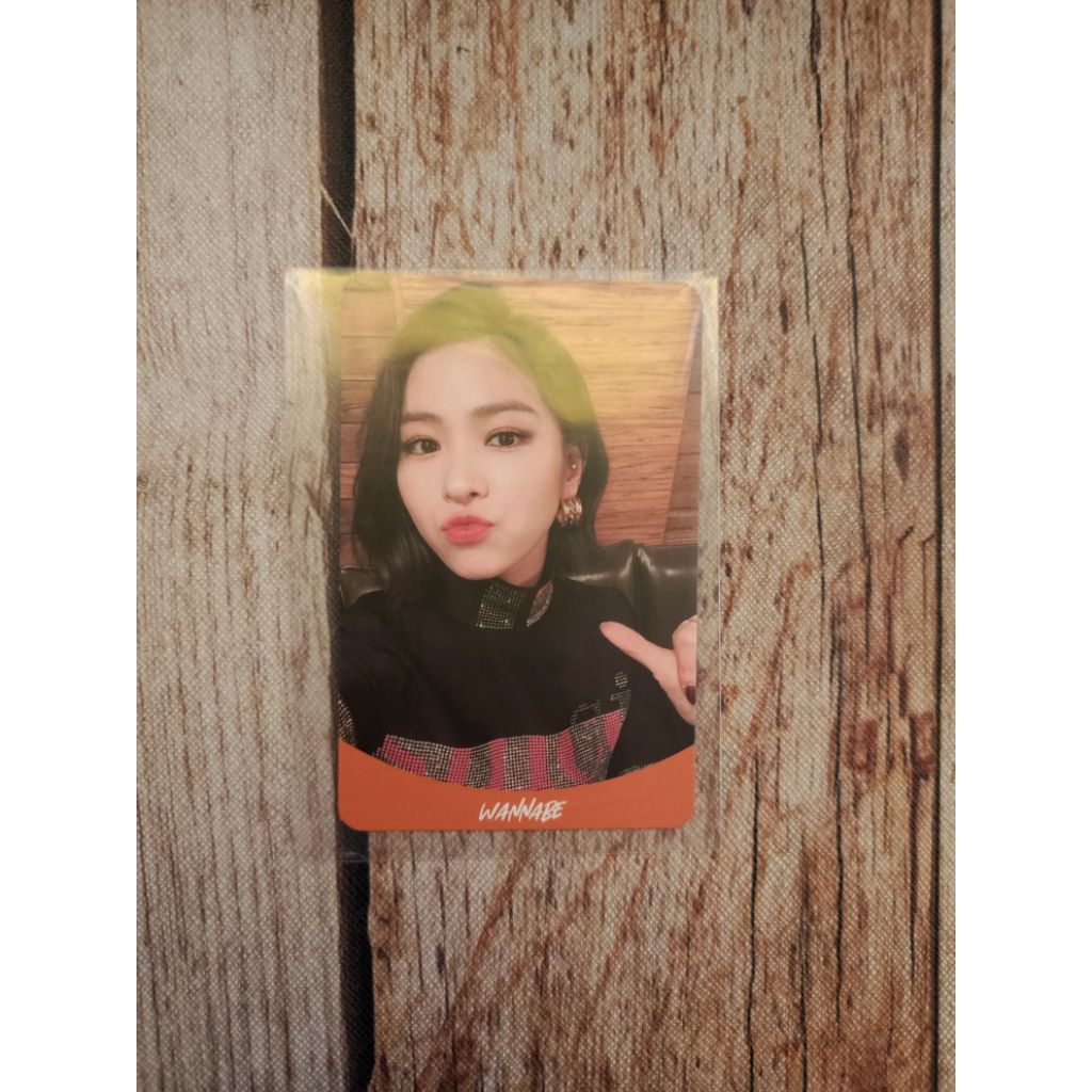 OFFICIAL Photocard Ryujin ITZY - Wannabe