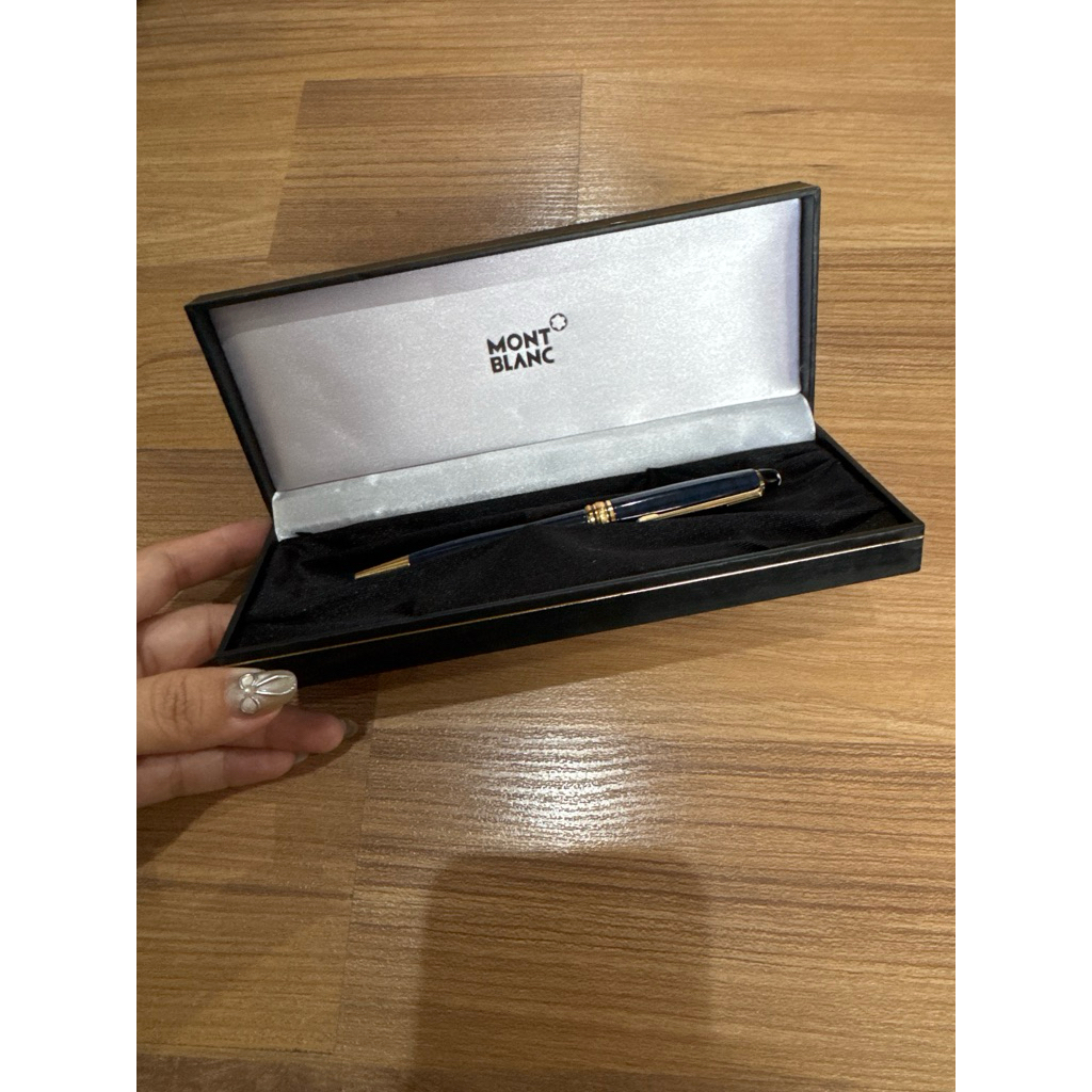 

preloved ballpoint montblanc marble blue