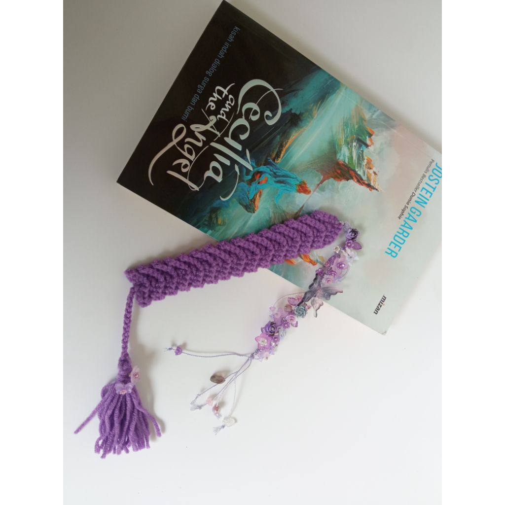 

Beaded Bookmark || Pembatas Buku Manik-Manik - Custom