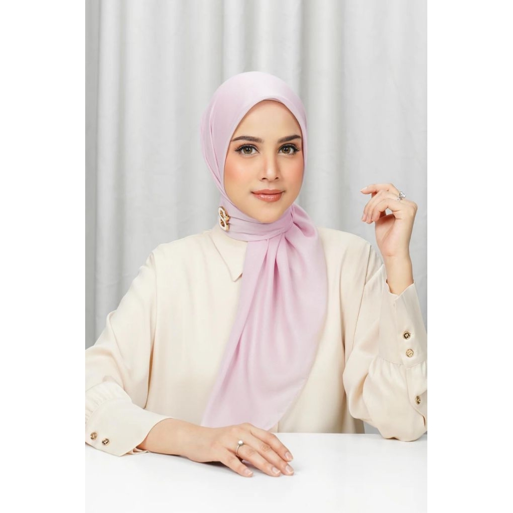 Buttonscarves Everyday Scarf