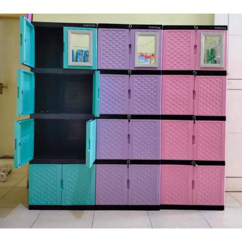 lemari tabita 4 susun kaca