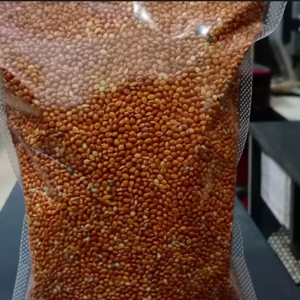 TERLARISMILET MERAH 1KG pakan burung milet merah bersih merk Vita milet