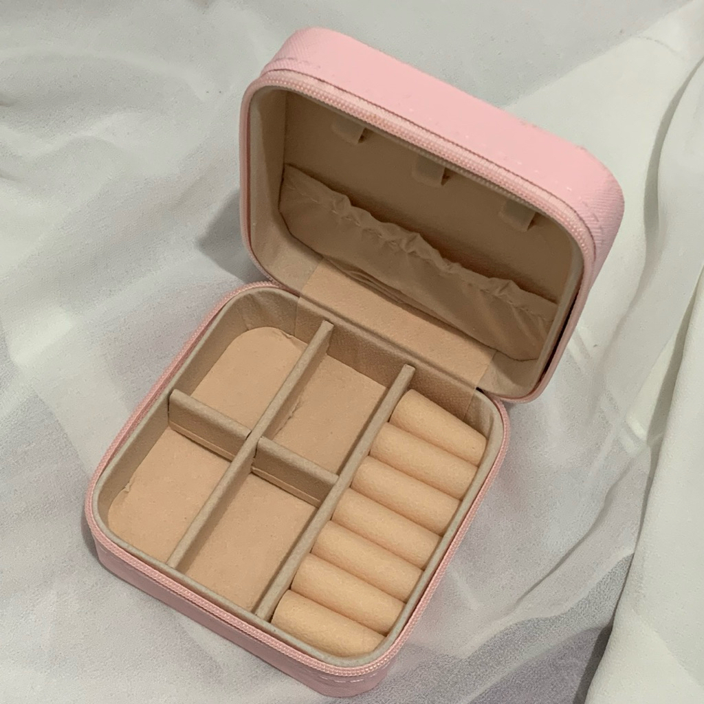 

kotak perhiasan mini