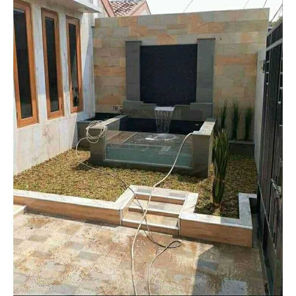 (taman) kolam/ikan/minimalis