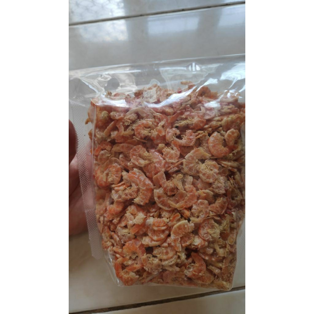 

Ebi Kulit Kering / Atap He Tawar Khas Kalimantan - Pontianak