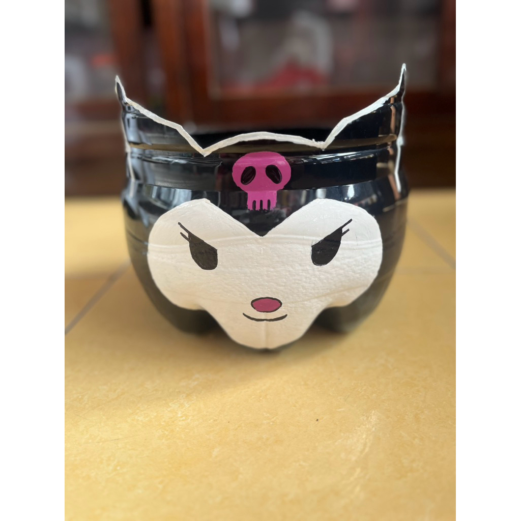 Pot Tanaman Galon Bekas Karakter Koromi B