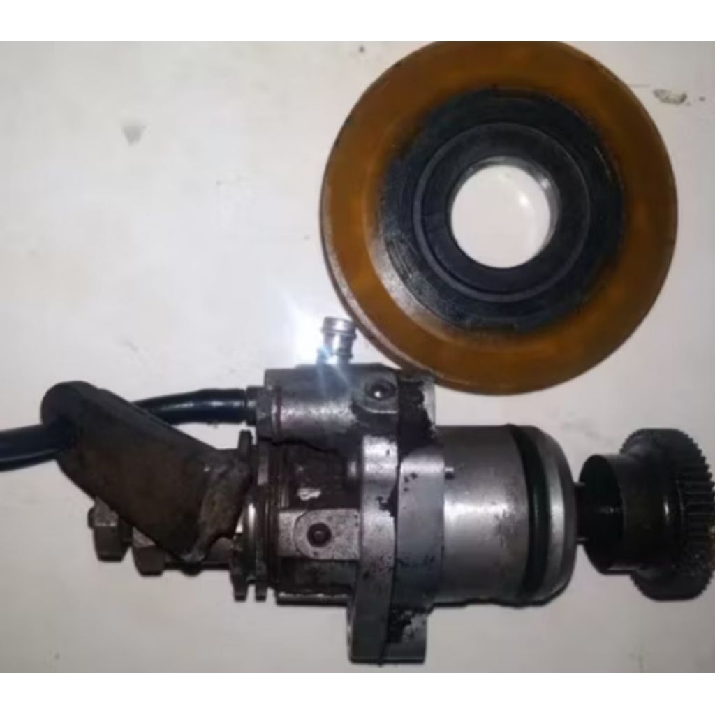 Oli pOm pompa oli set lawannya Yamaha Sigma Alfa Force1