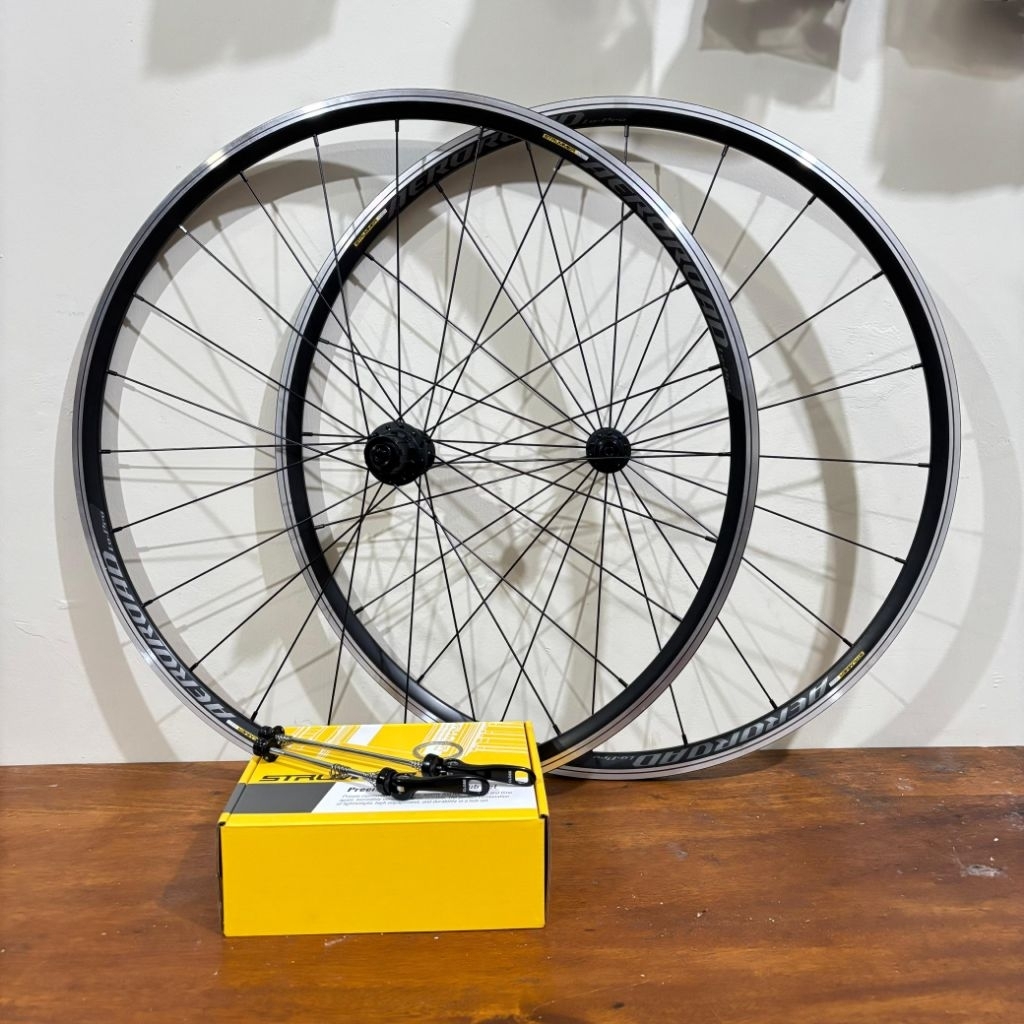 Bahan Wheelset 700c Strummer HR10 Ratchet rim aeroroad roadbike