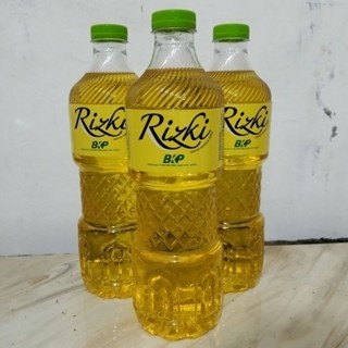 

MINYAK GORENG RIZKY 800ML BOTOL