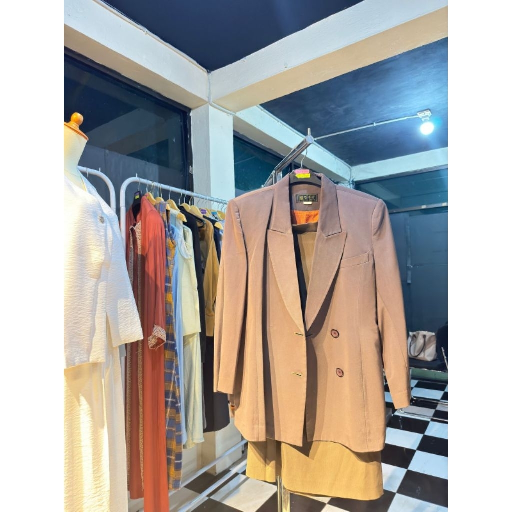 Preloved blazer one set