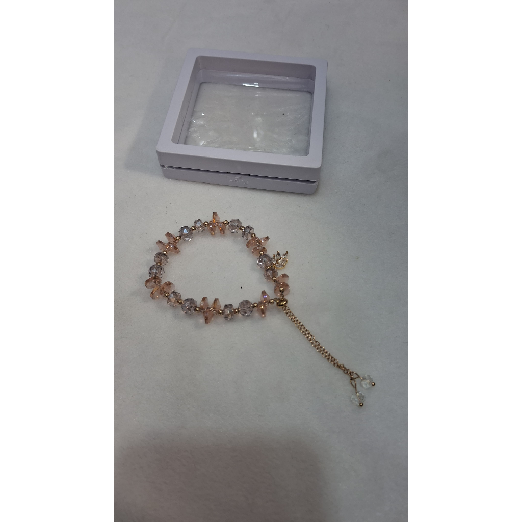 Gelang Batu Kristal Karet – Elegan & Fleksibel, Cocok Untuk Hadiah