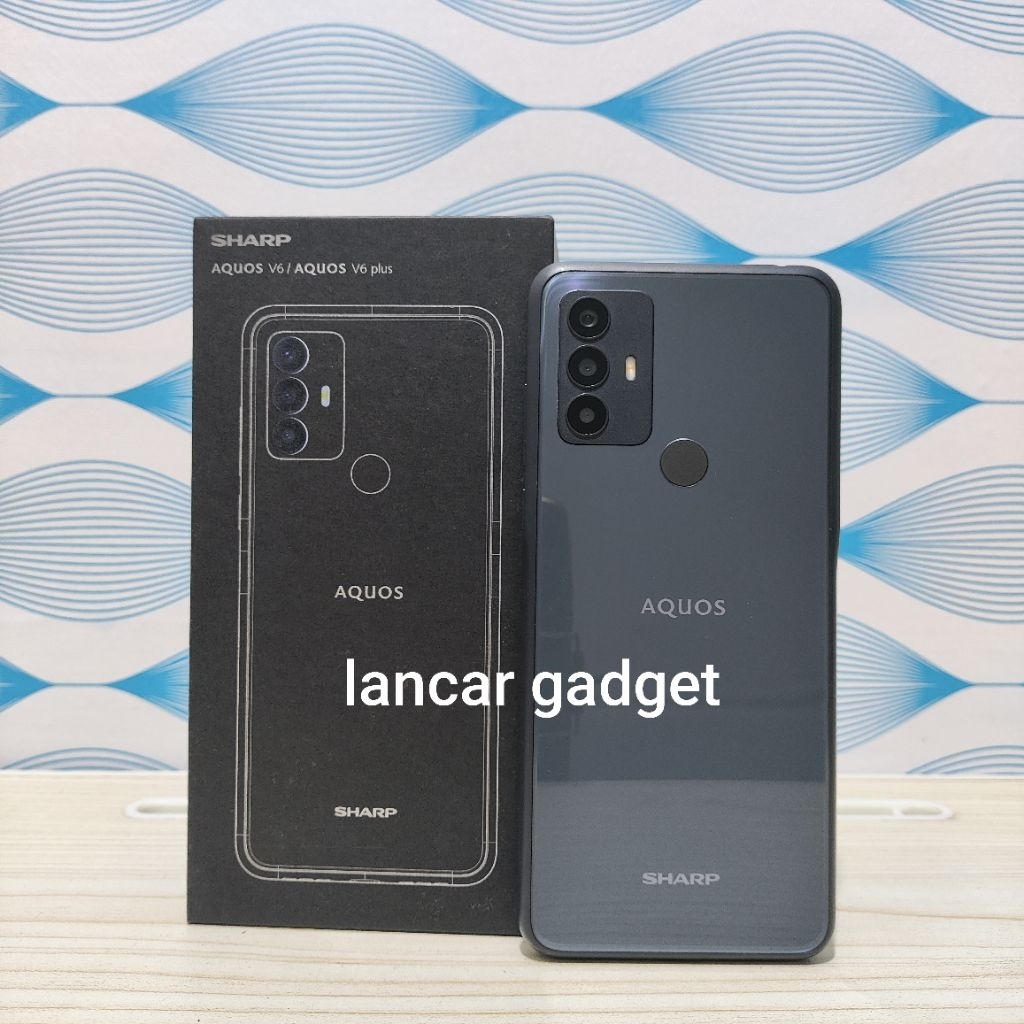 SHARP AQUOS V6 PLUS NFC 4/64GB SECOND