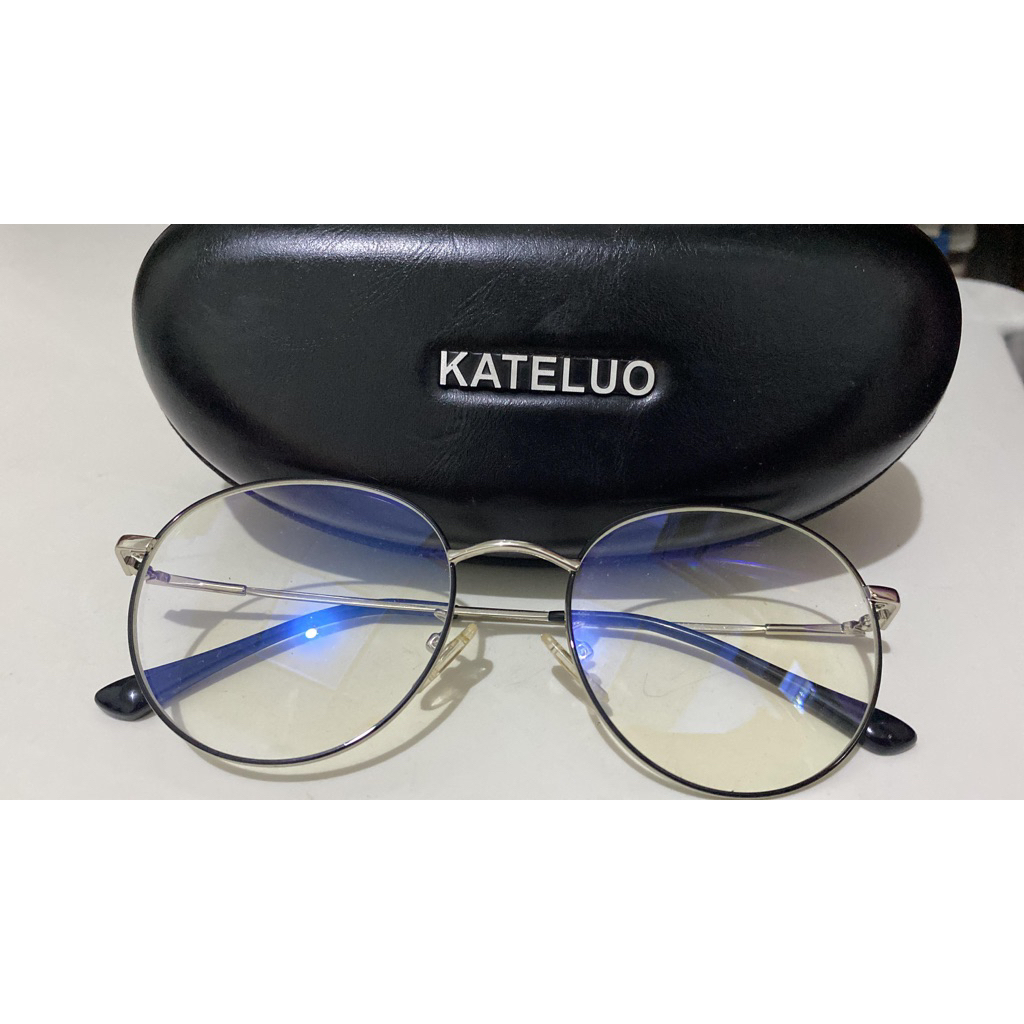 Frame kacamata kateluo