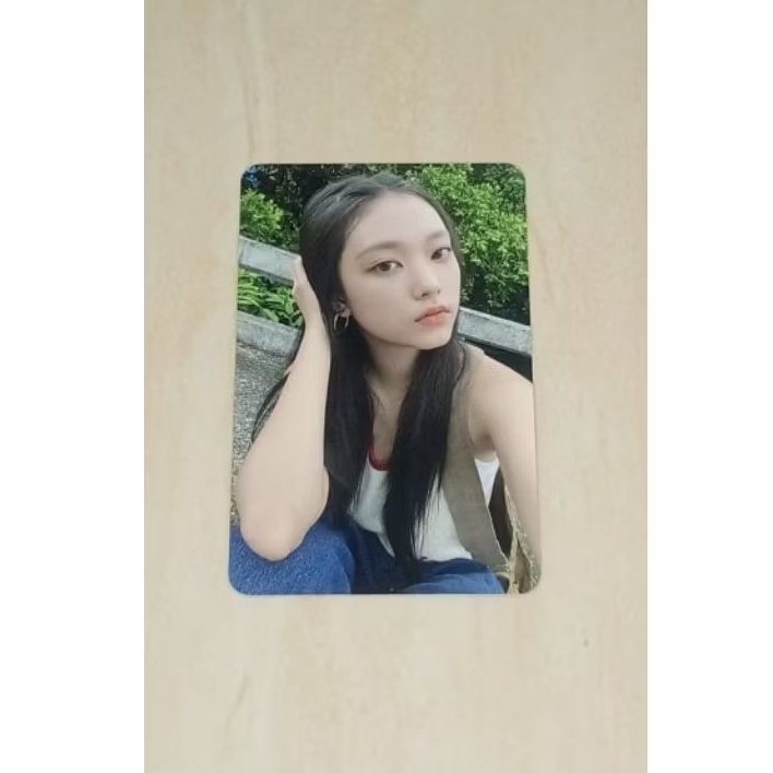 photocarf official haerin line friends newjeans