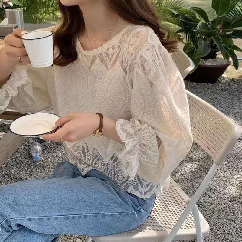 Blus Lengan Panjang Brokat Elegan Gaya Korea – Motif Bordir Vintage, Transparan Feminin