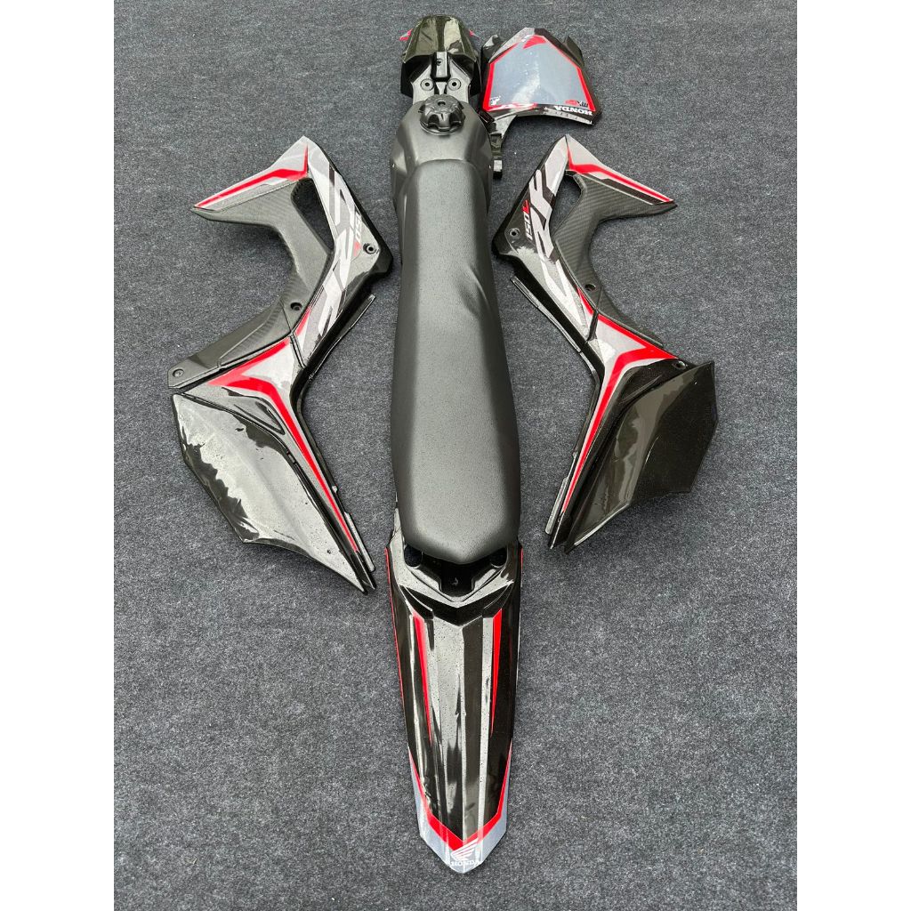 Body set CRF 150 L BMC karbu