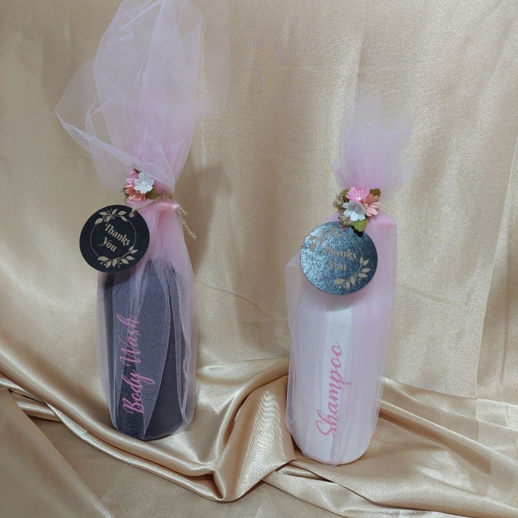 SOUVENIR BOTOL SABUN PUMP KEMASAN TILE/SOUVENIR PERNIKAHAN/SOUVENIR WEDDING/SOUVENIR ULANG TAHUN