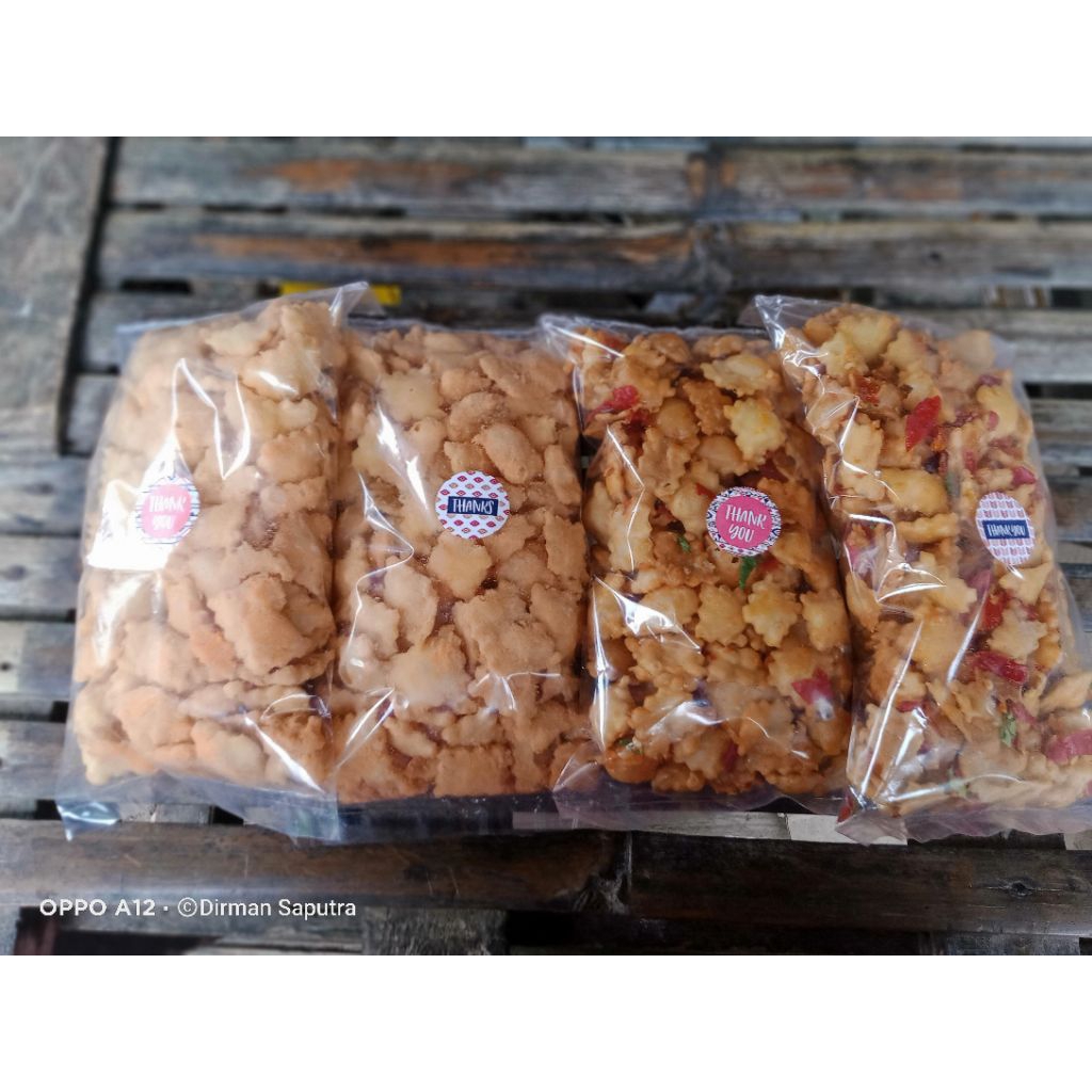 

kerupukbantal3varianrasa