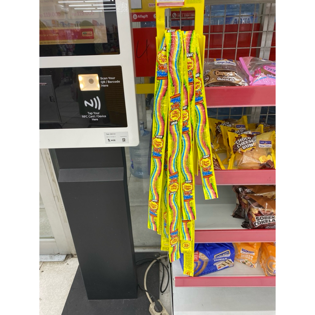 

Permen Chupa Chupys sour belts soft | Permen Chupa 1 meter