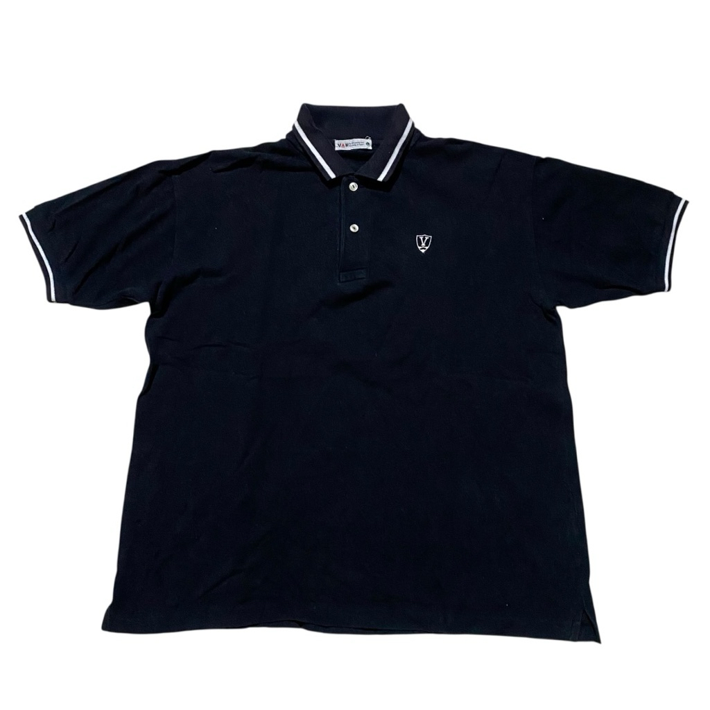 Van jac black polo shirt