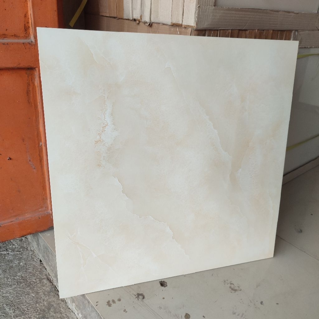 GRANIT 60×60 ARNA TAVISHA BIGE