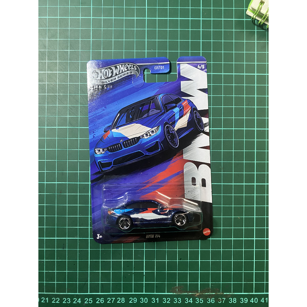 Hot Wheels BMW Silver Series BMW M4