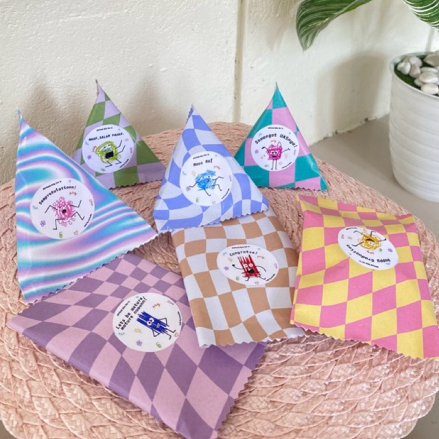 

BACA DESKRIPSI! LUCKY SNACK POUCH(DAPAT MINI FREEBIES RANDOM)