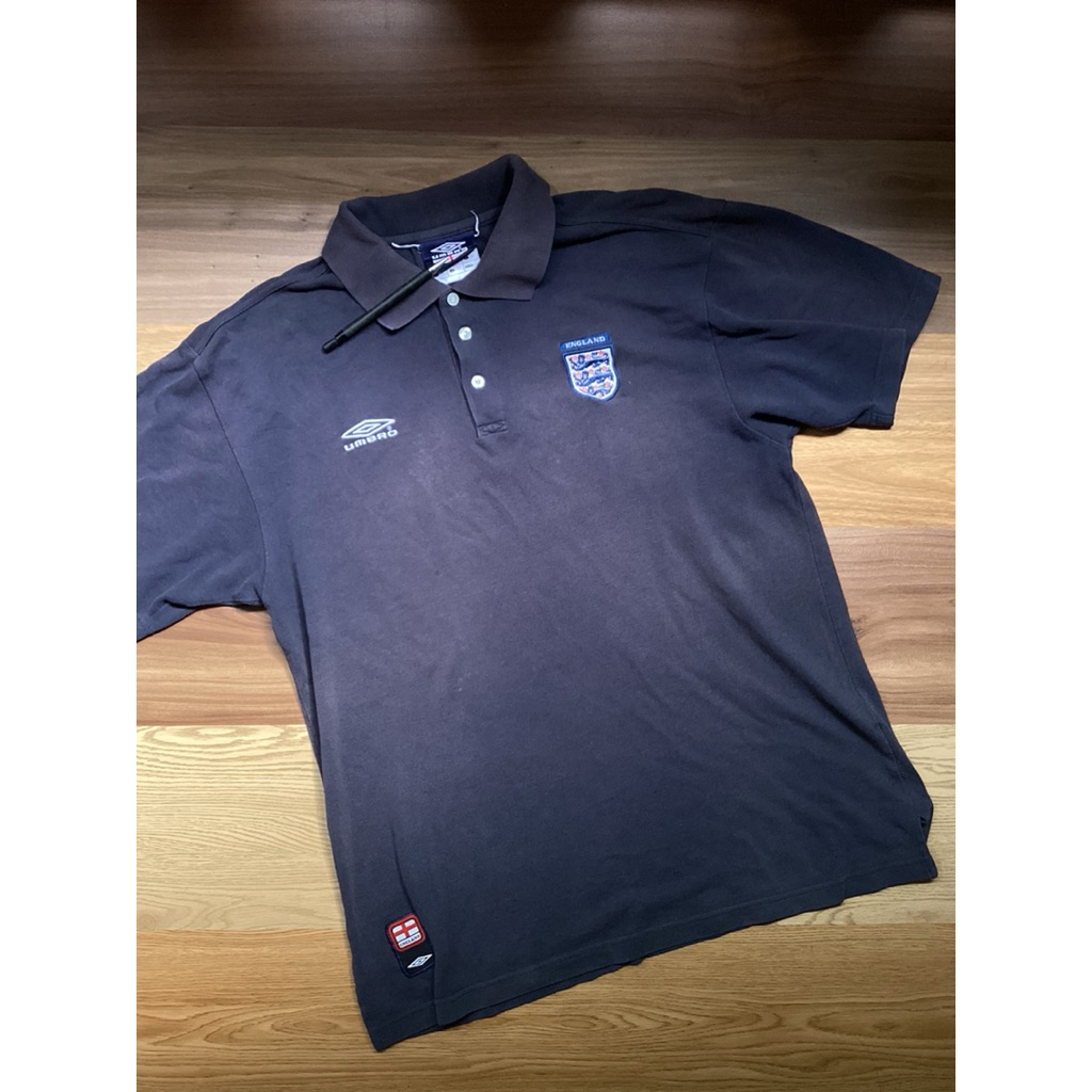VINTAGE UMBRO ENGLAND POLOSHIRT CLASSIC 90s PRELOVED