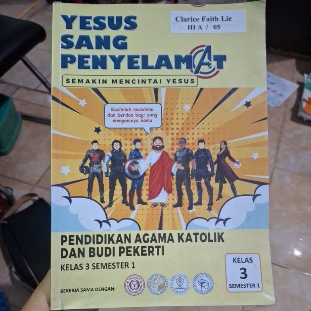 Yesus Sang Penyelamat Buku bekas second Pelajaran Pendidikan Agama Katolik dan budi pekerti kelas 3 