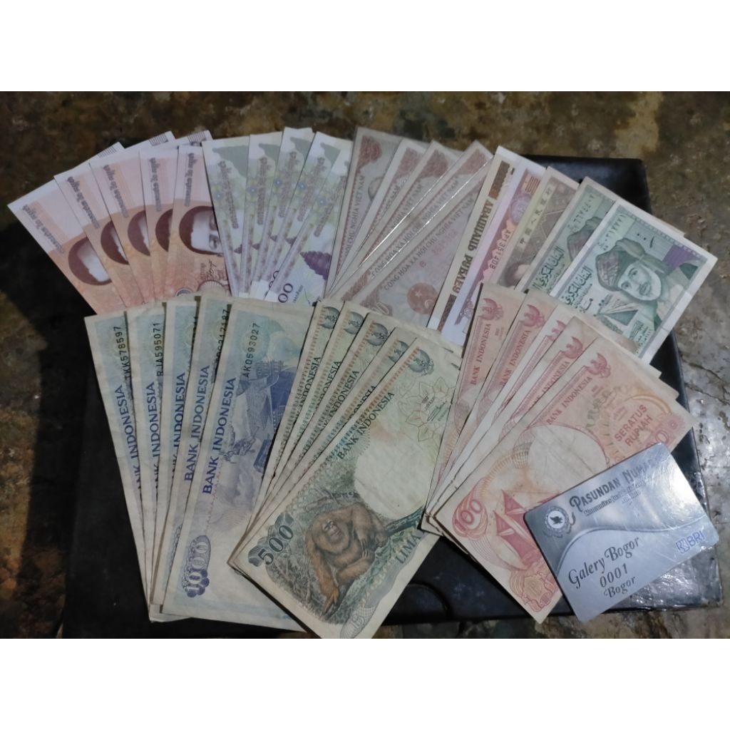 borong 35 lembar uang kuno campur