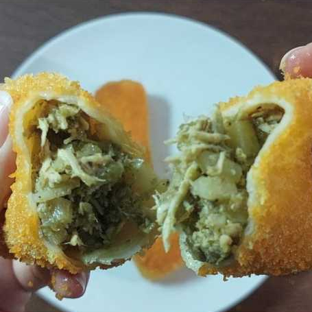 

RISOLES CABE IJO / RISOL LADO IJO (FROZEN)