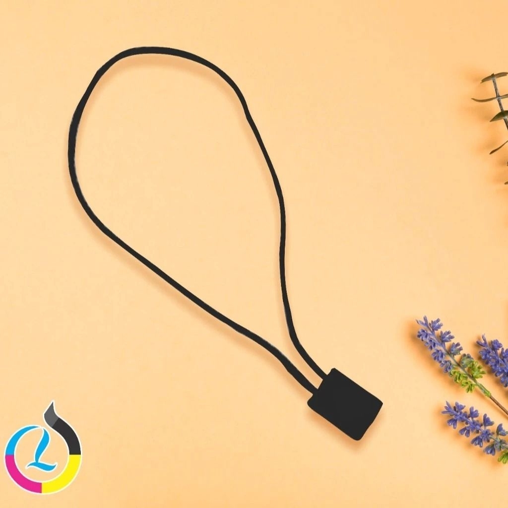 

tali hangtag (1000 pcs) bahan benang/2 warna (hitam dan putih) minimal order 1000 pcs/1 bungkus