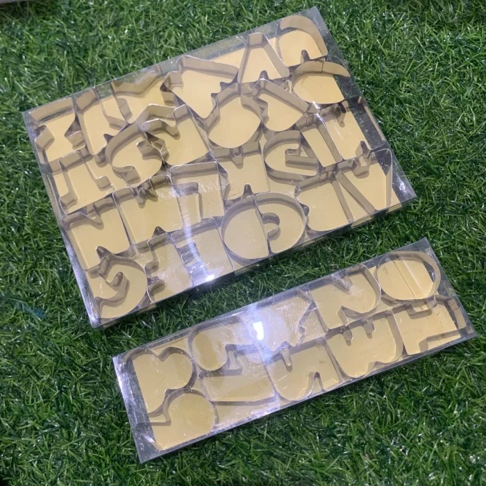 Set Cetakan Wortel Huruf Angka Garnish PenghiasTumpeng Cetakan Stainless Cutter Alphabet Abjad