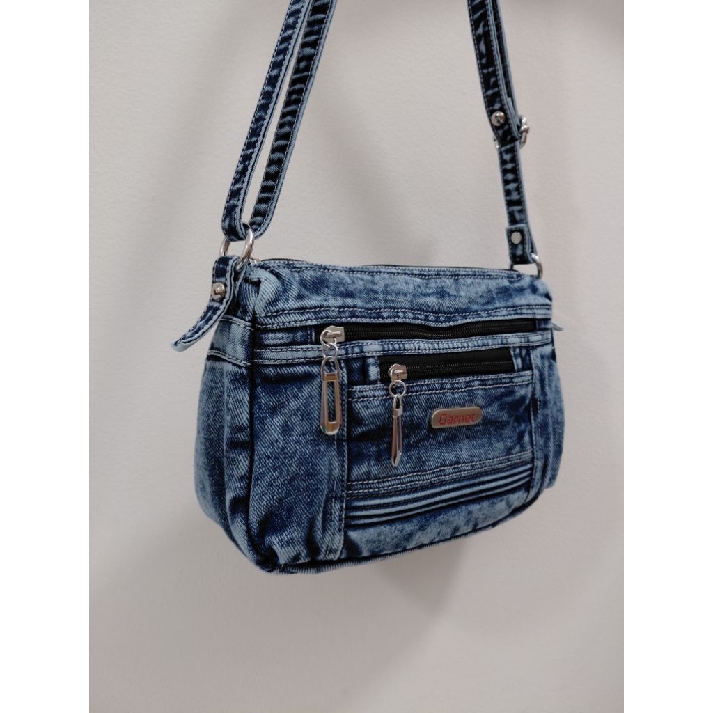 Tas selempang wanita bahan jeans denim