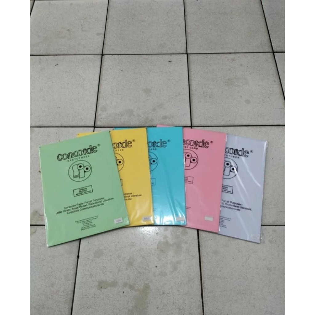 

Kertas Concorde A4 (210 x 297 mm) 200 Gram - Pack isi 10 Lembar.