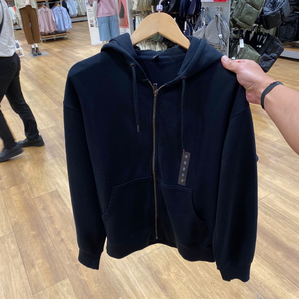 Jastip. Hoodie Zipper Uniqlo (MAN)