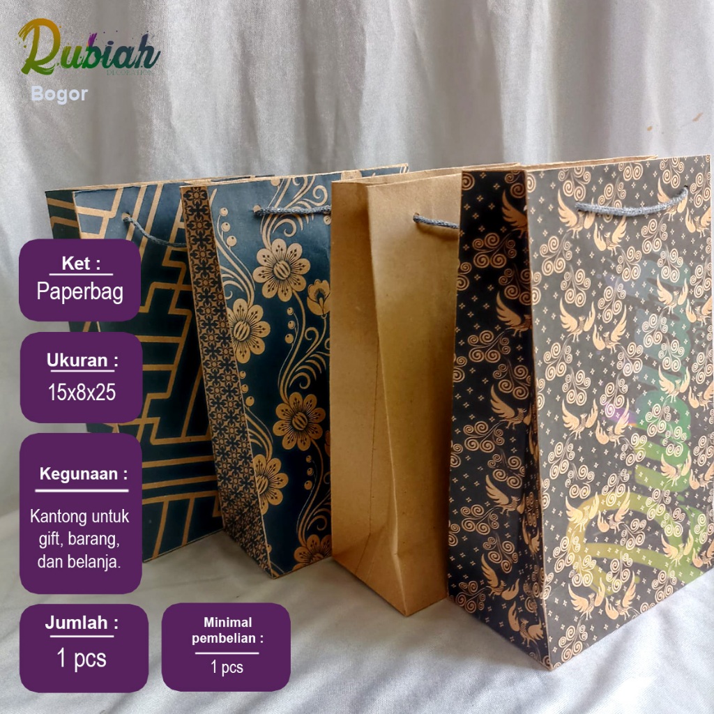 

Paperbag uk. 15x8x25 cm / Tas kertas souvenir kado