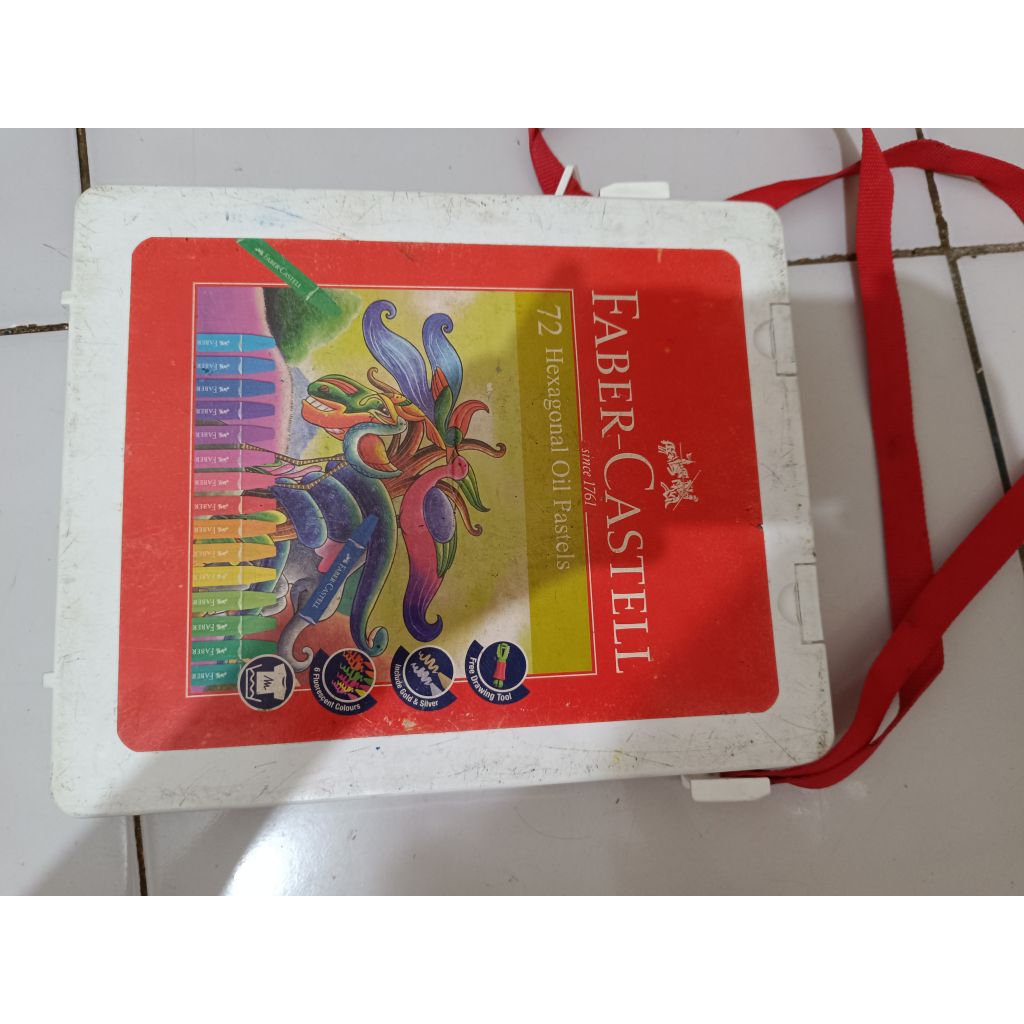 

preloved crayon Faber-Castell isi 72