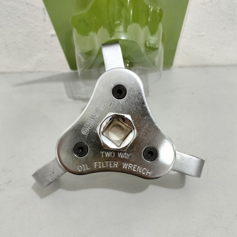 Universal Kunci Pembuka Filter Oli Tekiro /2 Arah Oil Filter / 3 Kaki 63-102mm Kunci Pembuka Filter 