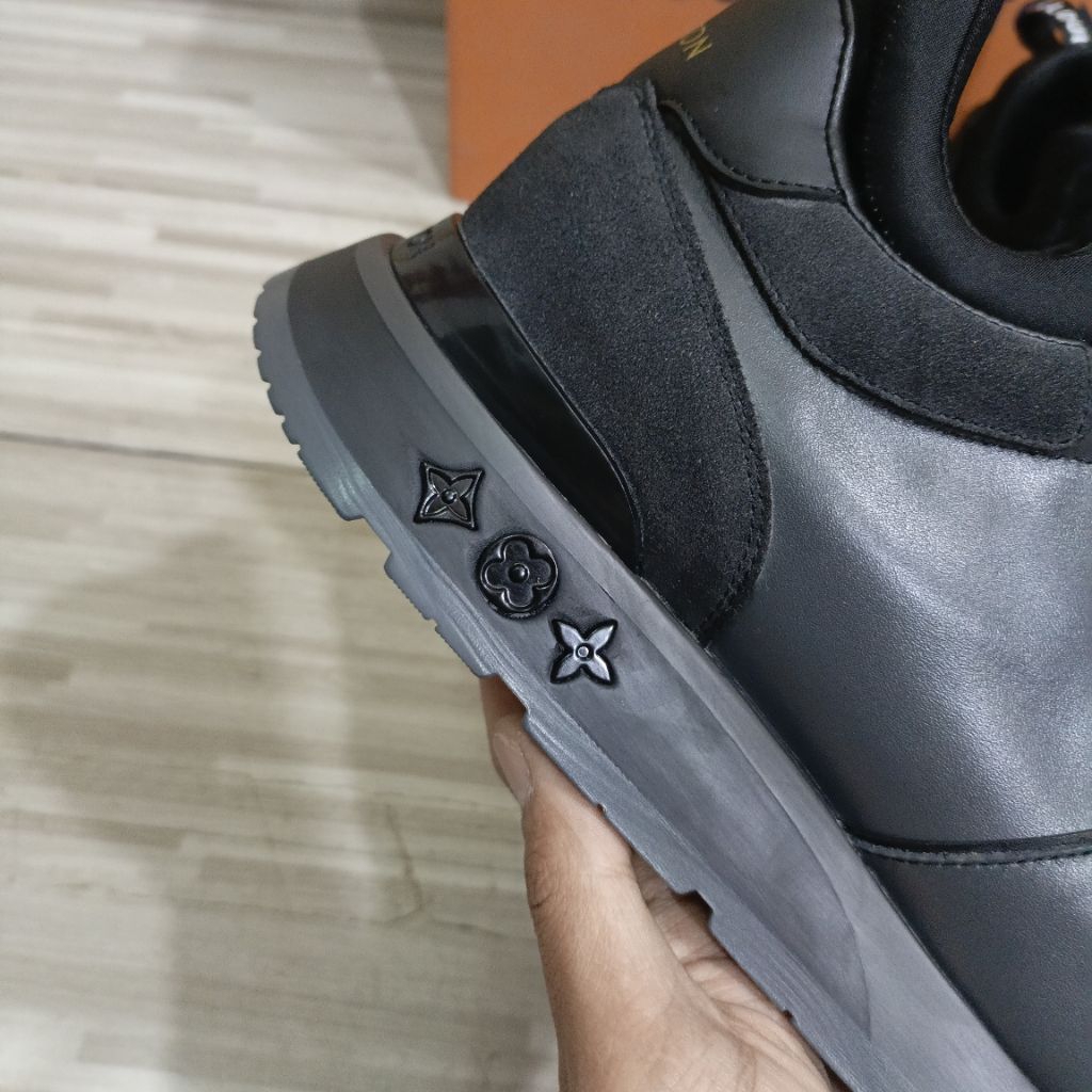 sepatu pria sneaker mirror