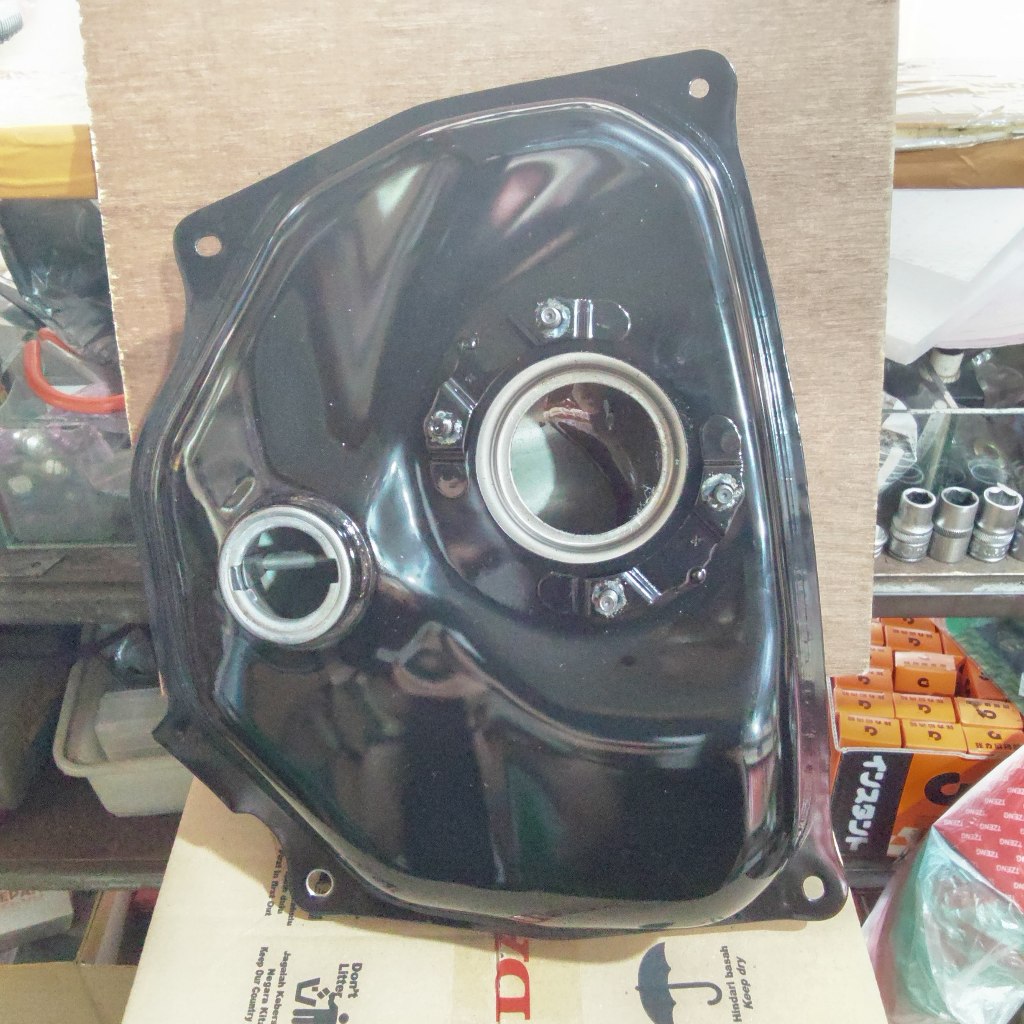 TANGKI BENSIN BEAT FI INJEKSI SCOOPY FI INJEKSI 100%ORIGINAL HONDA