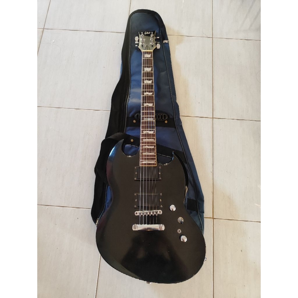 Gitar ESP LTD Viper-1000